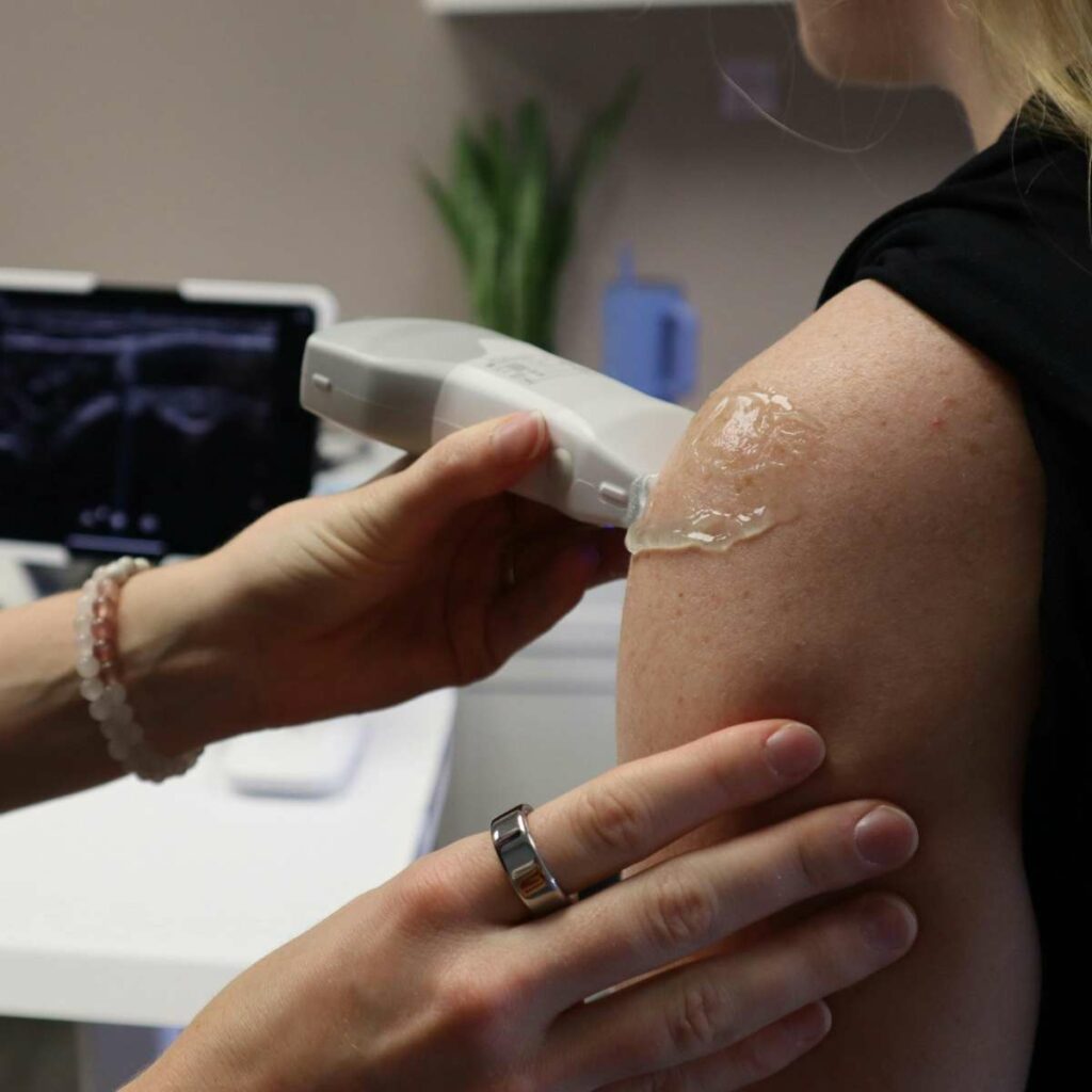 Shoulder Pain Treatment in Hyderabad